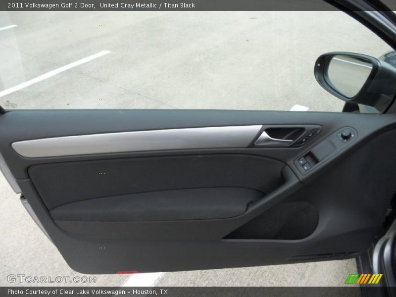 United Gray Metallic / Titan Black 2011 Volkswagen Golf 2 Door
