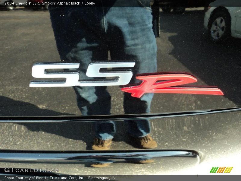  2004 SSR  Logo