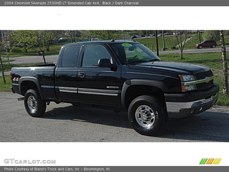 Black / Dark Charcoal 2004 Chevrolet Silverado 2500HD LT Extended Cab 4x4