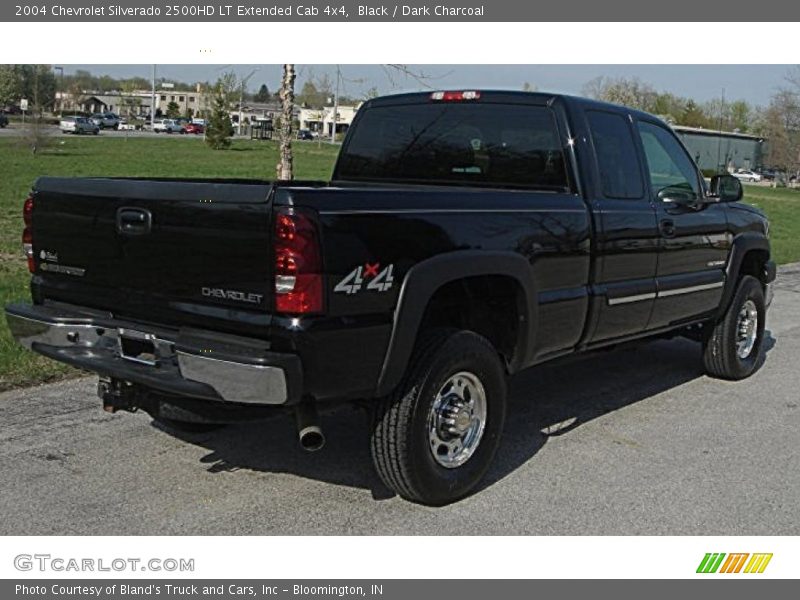 Black / Dark Charcoal 2004 Chevrolet Silverado 2500HD LT Extended Cab 4x4