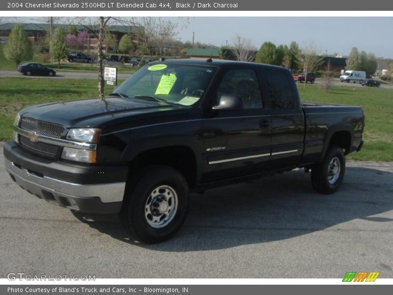 Black / Dark Charcoal 2004 Chevrolet Silverado 2500HD LT Extended Cab 4x4