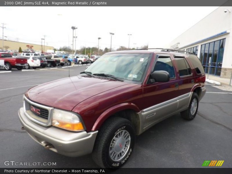 Front 3/4 View of 2000 Jimmy SLE 4x4