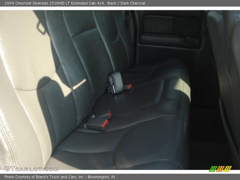 Black / Dark Charcoal 2004 Chevrolet Silverado 2500HD LT Extended Cab 4x4