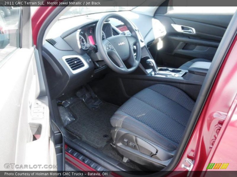 Merlot Jewel Metallic / Jet Black 2011 GMC Terrain SLE