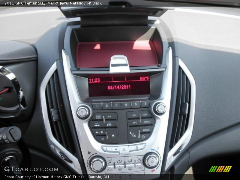 Merlot Jewel Metallic / Jet Black 2011 GMC Terrain SLE