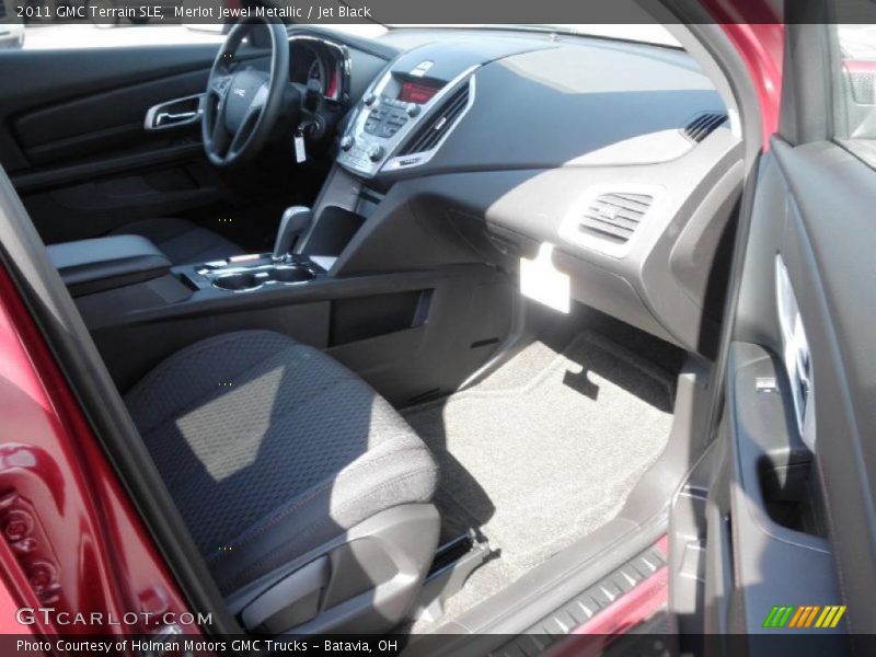 Merlot Jewel Metallic / Jet Black 2011 GMC Terrain SLE