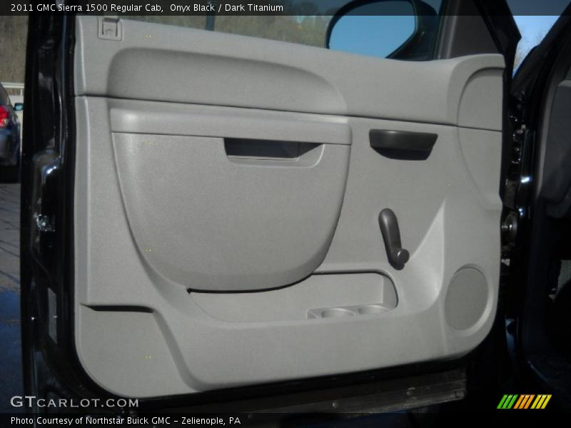 Onyx Black / Dark Titanium 2011 GMC Sierra 1500 Regular Cab