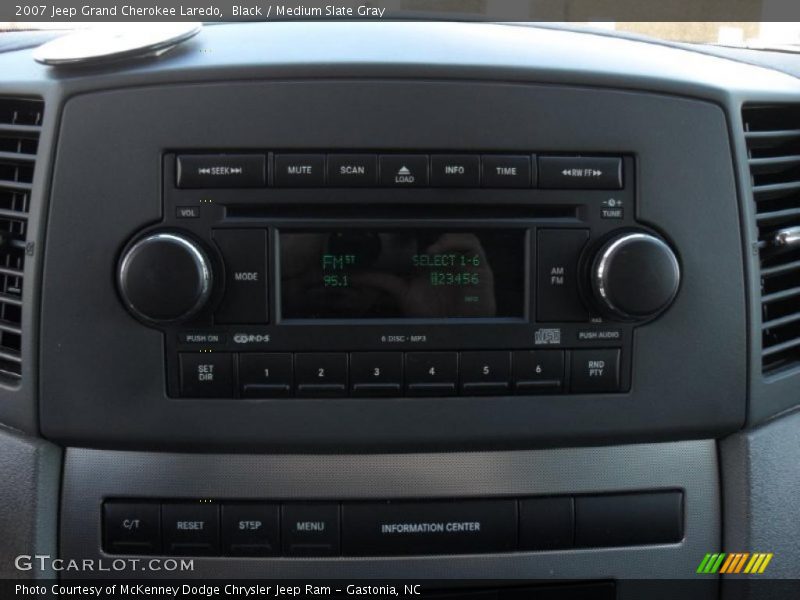Black / Medium Slate Gray 2007 Jeep Grand Cherokee Laredo
