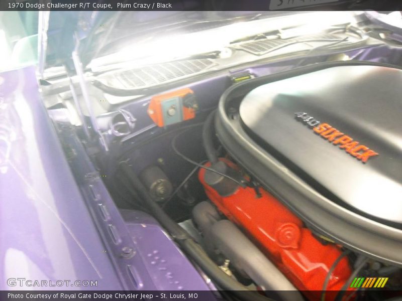 Plum Crazy / Black 1970 Dodge Challenger R/T Coupe