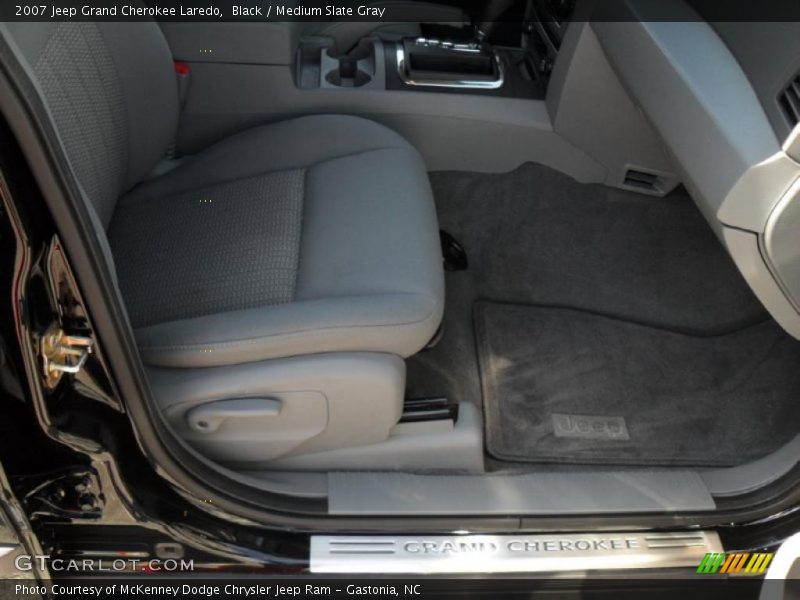 Black / Medium Slate Gray 2007 Jeep Grand Cherokee Laredo