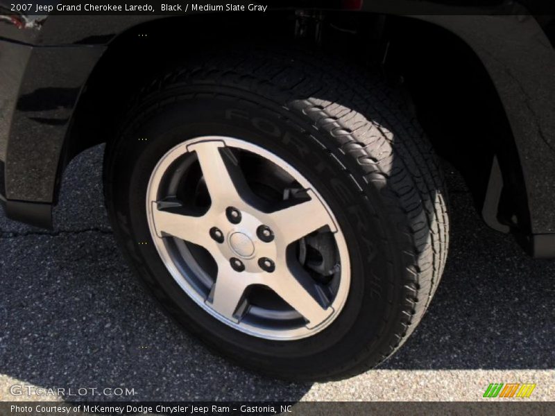 Black / Medium Slate Gray 2007 Jeep Grand Cherokee Laredo