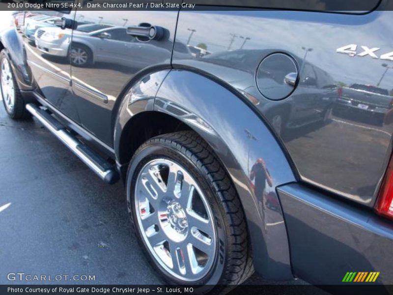 Dark Charcoal Pearl / Dark Slate Gray 2010 Dodge Nitro SE 4x4