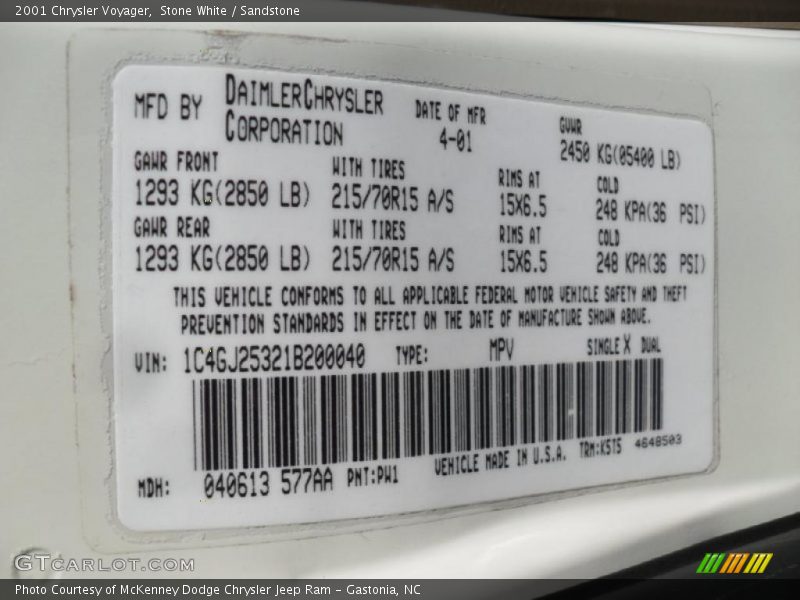 Stone White / Sandstone 2001 Chrysler Voyager