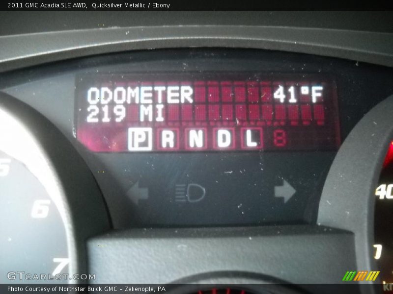 Quicksilver Metallic / Ebony 2011 GMC Acadia SLE AWD