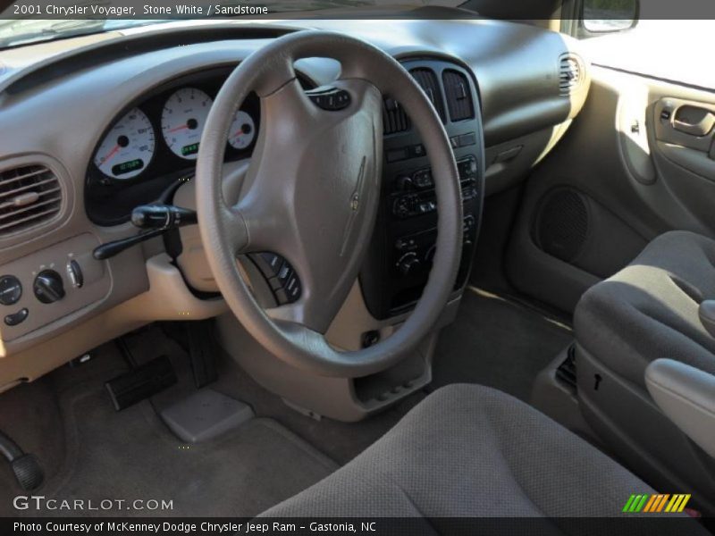 Stone White / Sandstone 2001 Chrysler Voyager
