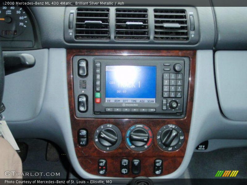 Brilliant Silver Metallic / Ash 2000 Mercedes-Benz ML 430 4Matic