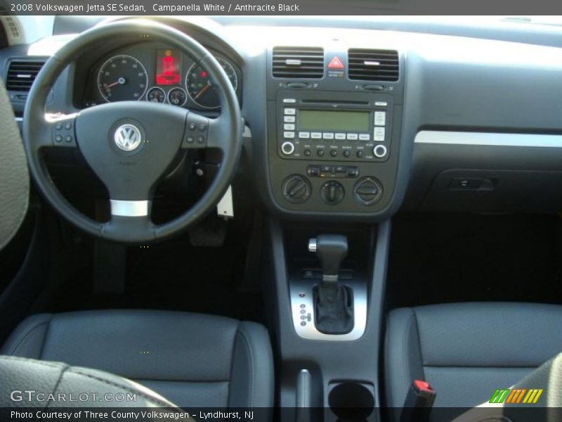 Campanella White / Anthracite Black 2008 Volkswagen Jetta SE Sedan
