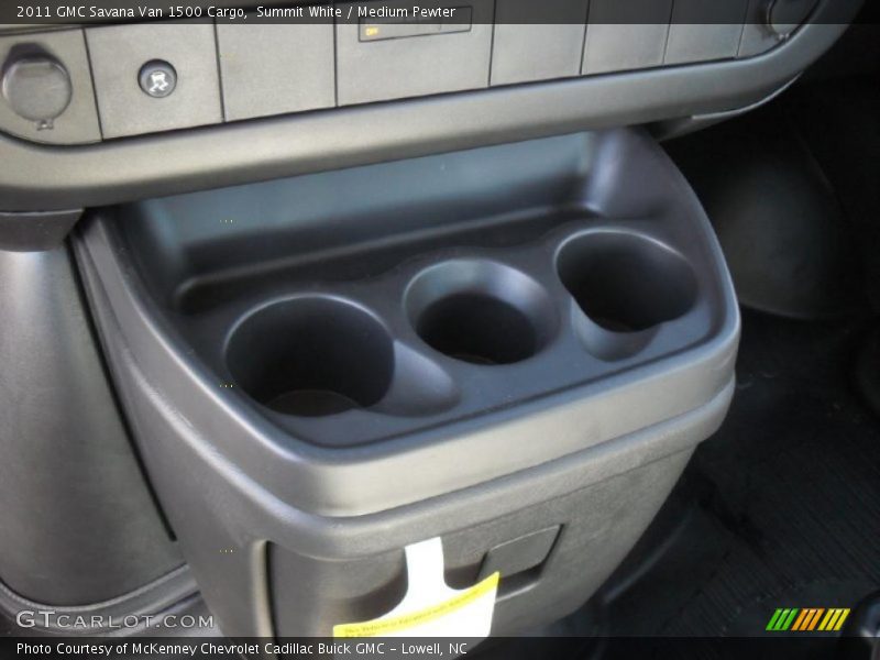 Summit White / Medium Pewter 2011 GMC Savana Van 1500 Cargo