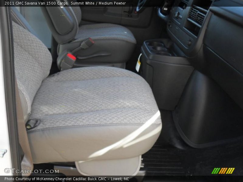 Summit White / Medium Pewter 2011 GMC Savana Van 1500 Cargo
