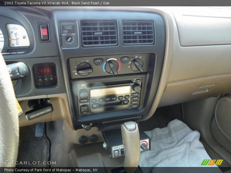 Black Sand Pearl / Oak 2003 Toyota Tacoma V6 Xtracab 4x4