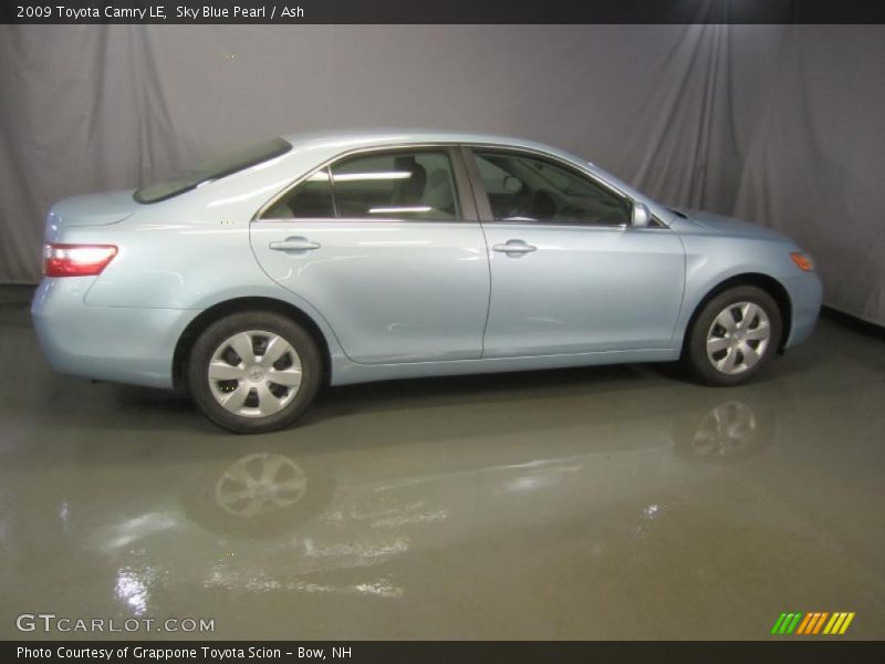 Sky Blue Pearl / Ash 2009 Toyota Camry LE