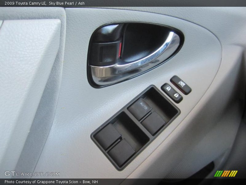 Sky Blue Pearl / Ash 2009 Toyota Camry LE