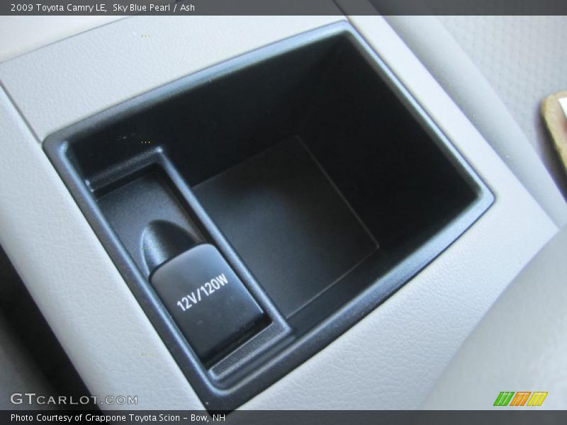 Sky Blue Pearl / Ash 2009 Toyota Camry LE