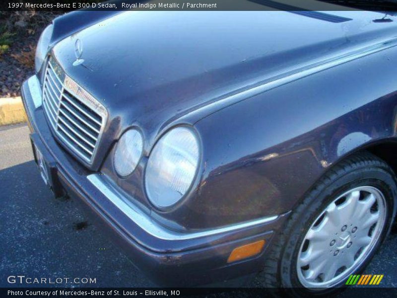 Royal Indigo Metallic / Parchment 1997 Mercedes-Benz E 300 D Sedan