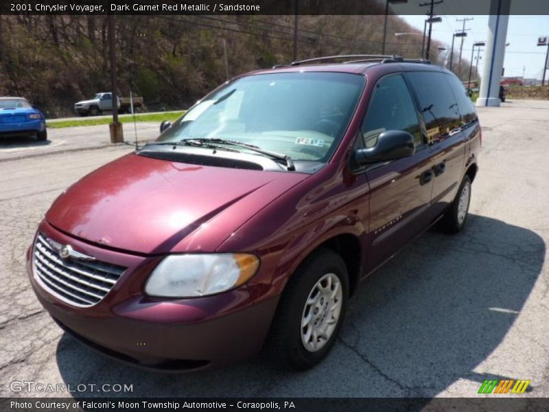Dark Garnet Red Metallic / Sandstone 2001 Chrysler Voyager