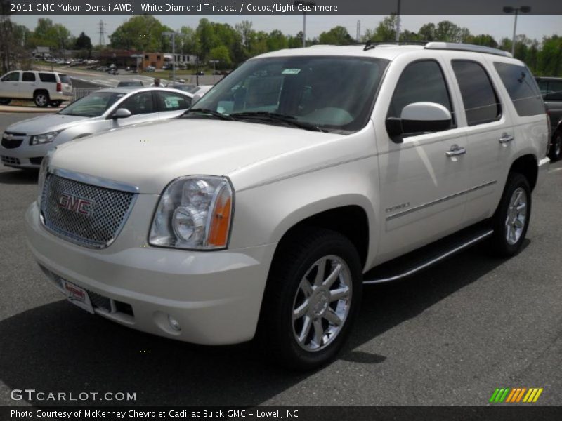 White Diamond Tintcoat / Cocoa/Light Cashmere 2011 GMC Yukon Denali AWD