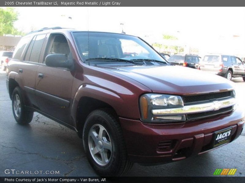 Majestic Red Metallic / Light Gray 2005 Chevrolet TrailBlazer LS