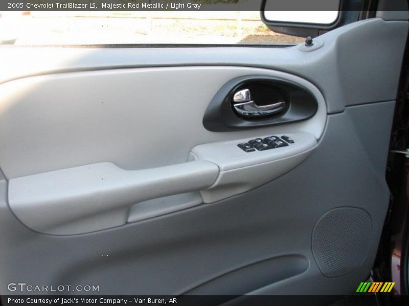 Majestic Red Metallic / Light Gray 2005 Chevrolet TrailBlazer LS