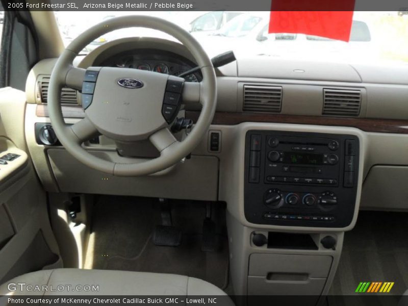 Arizona Beige Metallic / Pebble Beige 2005 Ford Freestar SEL