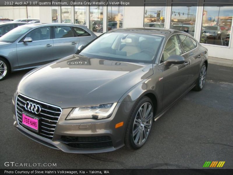 Front 3/4 View of 2012 A7 3.0T quattro Premium