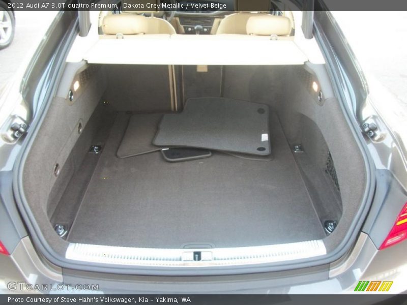  2012 A7 3.0T quattro Premium Trunk