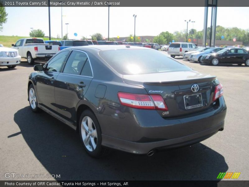 Magnetic Gray Metallic / Dark Charcoal 2011 Toyota Camry SE