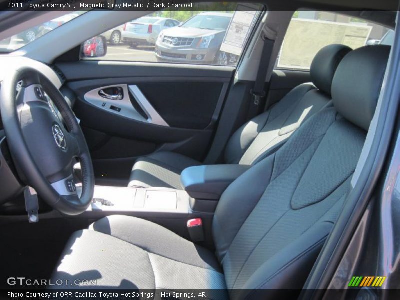 Magnetic Gray Metallic / Dark Charcoal 2011 Toyota Camry SE