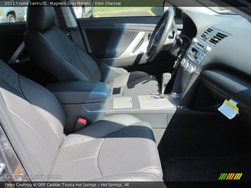 Magnetic Gray Metallic / Dark Charcoal 2011 Toyota Camry SE