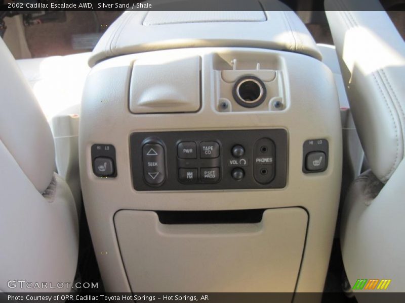 Silver Sand / Shale 2002 Cadillac Escalade AWD