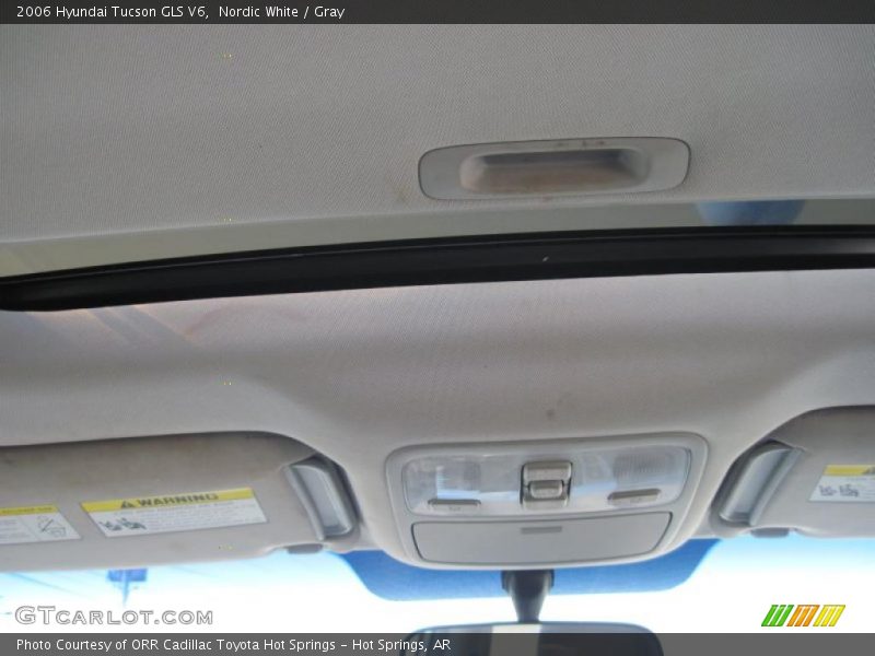 Nordic White / Gray 2006 Hyundai Tucson GLS V6