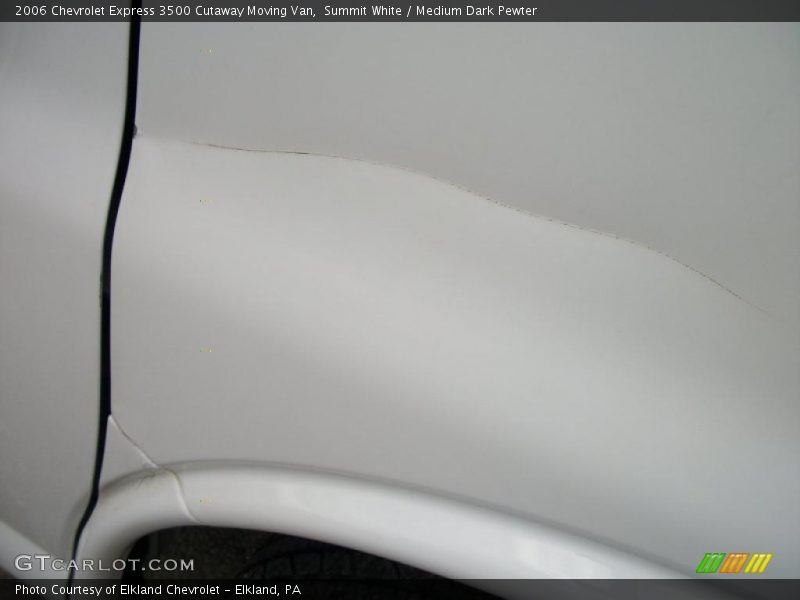 Summit White / Medium Dark Pewter 2006 Chevrolet Express 3500 Cutaway Moving Van