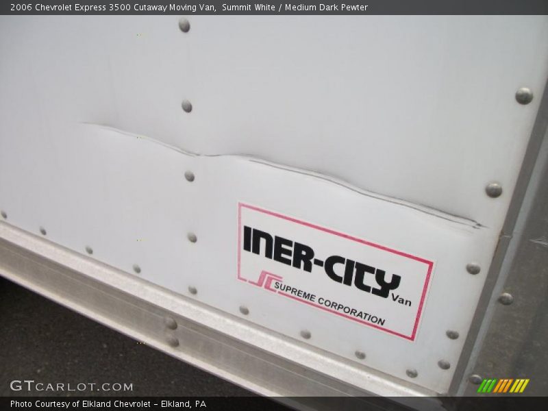 Summit White / Medium Dark Pewter 2006 Chevrolet Express 3500 Cutaway Moving Van