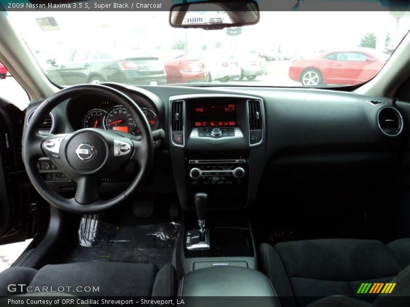 Super Black / Charcoal 2009 Nissan Maxima 3.5 S