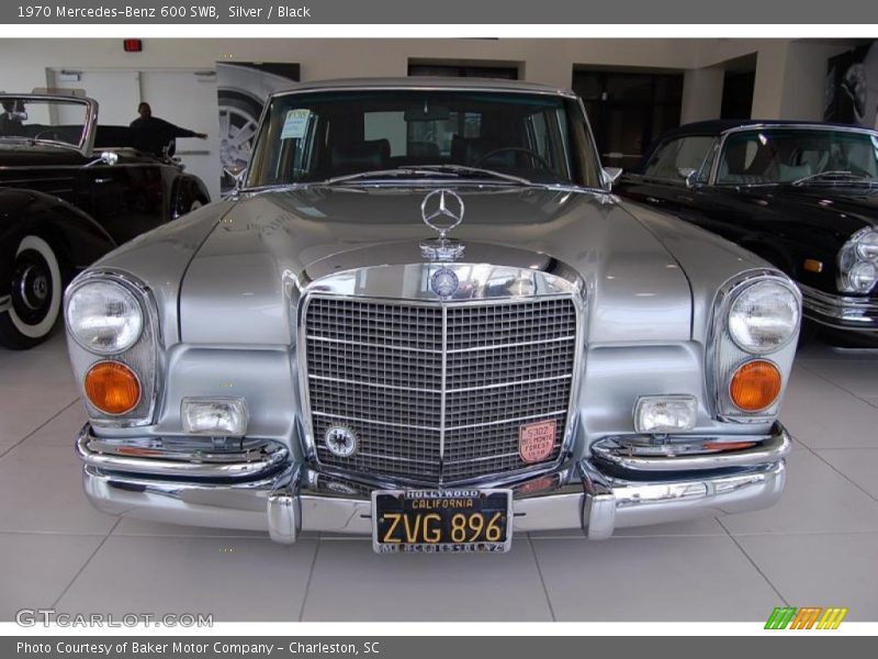 Silver / Black 1970 Mercedes-Benz 600 SWB