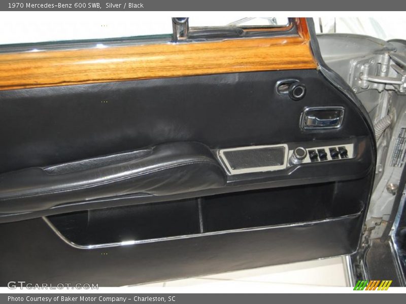 Silver / Black 1970 Mercedes-Benz 600 SWB