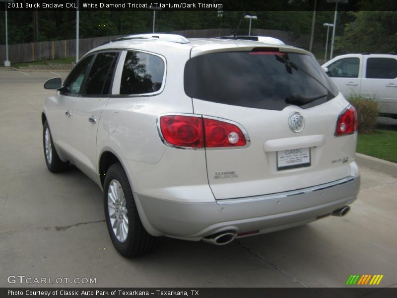 White Diamond Tricoat / Titanium/Dark Titanium 2011 Buick Enclave CXL