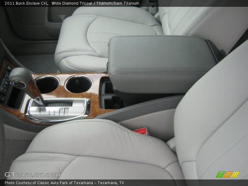 White Diamond Tricoat / Titanium/Dark Titanium 2011 Buick Enclave CXL