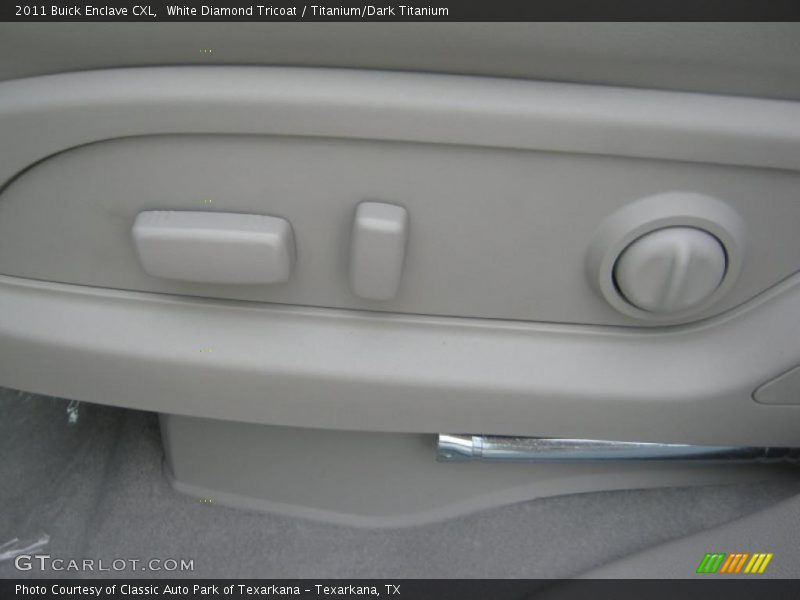White Diamond Tricoat / Titanium/Dark Titanium 2011 Buick Enclave CXL