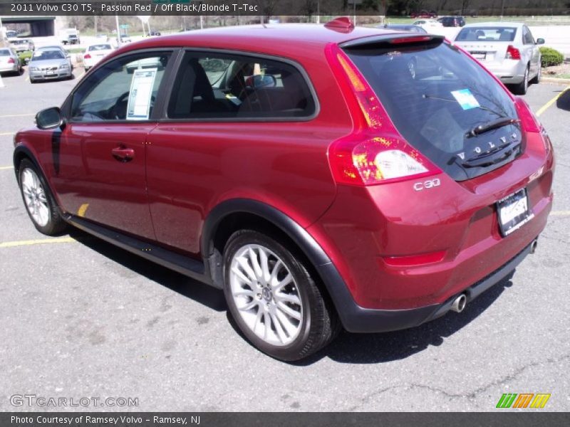 Passion Red / Off Black/Blonde T-Tec 2011 Volvo C30 T5