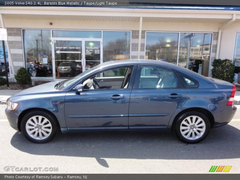 Barents Blue Metallic / Taupe/Light Taupe 2005 Volvo S40 2.4i